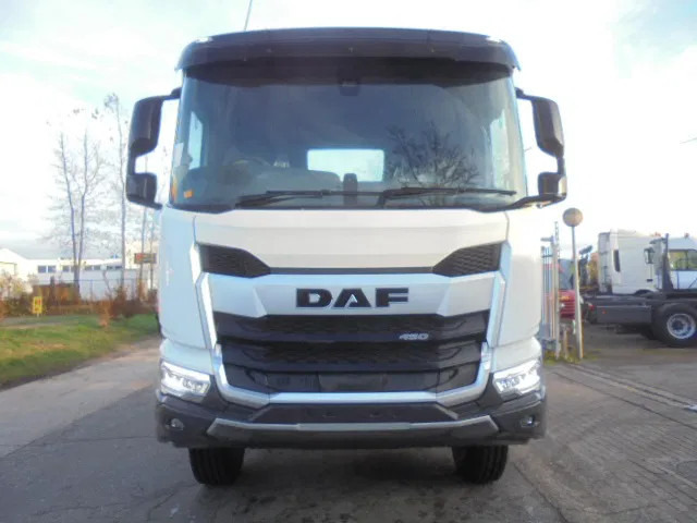 DAF XDC 450 8X4 DEMO UNUSED RHD - Kuorma-auto alusta: kuva DAF XDC 450 8X4 DEMO UNUSED RHD - Kuorma-auto alusta DAF XDC 450 8X4 DEMO UNUSED RHD - Kuorma-auto alusta: kuva DAF XDC 450 8X4 DEMO UNUSED RHD - Kuorma-auto alusta