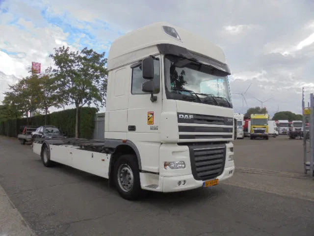 DAF XF 105 410 NL truck - Konttialus/ Vaihtokuormatilat kuorma-auto: kuva DAF XF 105 410 NL truck - Konttialus/ Vaihtokuormatilat kuorma-auto DAF XF 105 410 NL truck - Konttialus/ Vaihtokuormatilat kuorma-auto: kuva DAF XF 105 410 NL truck - Konttialus/ Vaihtokuormatilat kuorma-auto