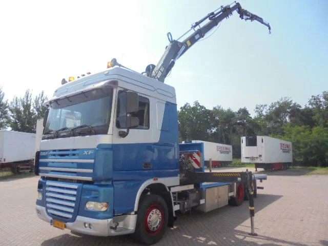 DAF XF 105 XF105 NL TRUCK - Nosturiauto: kuva DAF XF 105 XF105 NL TRUCK - Nosturiauto DAF XF 105 XF105 NL TRUCK - Nosturiauto: kuva DAF XF 105 XF105 NL TRUCK - Nosturiauto