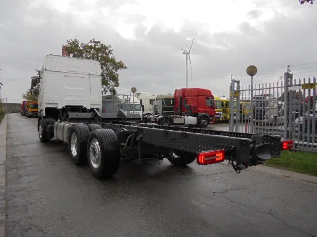 DAF XF 480 6X2 MET FABRIEKS GARANTIE - Kuorma-auto alusta: kuva DAF XF 480 6X2 MET FABRIEKS GARANTIE - Kuorma-auto alusta DAF XF 480 6X2 MET FABRIEKS GARANTIE - Kuorma-auto alusta: kuva DAF XF 480 6X2 MET FABRIEKS GARANTIE - Kuorma-auto alusta