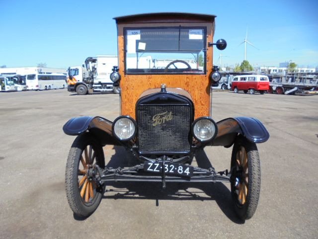 Ford Model T DEPOT HACK - Henkilöauto: kuva Ford Model T DEPOT HACK - Henkilöauto Ford Model T DEPOT HACK - Henkilöauto: kuva Ford Model T DEPOT HACK - Henkilöauto