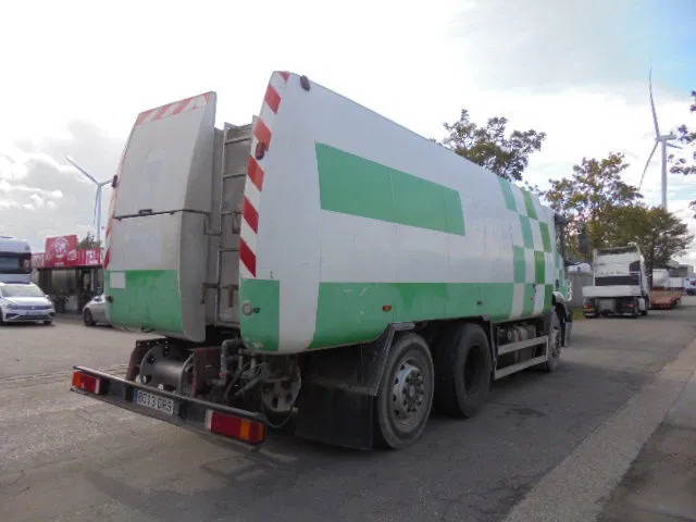 Iveco Stralis 270 WATER TANK - Säiliöauto: kuva Iveco Stralis 270 WATER TANK - Säiliöauto Iveco Stralis 270 WATER TANK - Säiliöauto: kuva Iveco Stralis 270 WATER TANK - Säiliöauto