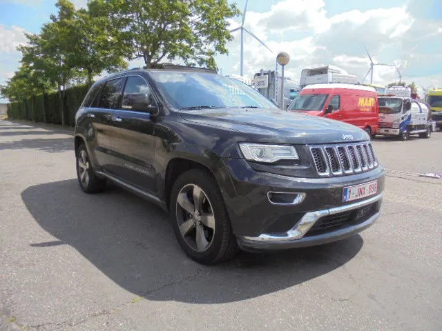 Jeep Grand Cherokee 4X4 SUMMIT EDITION 3.0 LTR V6 - Maasturi/ Katumaasturi: kuva Jeep Grand Cherokee 4X4 SUMMIT EDITION 3.0 LTR V6 - Maasturi/ Katumaasturi Jeep Grand Cherokee 4X4 SUMMIT EDITION 3.0 LTR V6 - Maasturi/ Katumaasturi: kuva Jeep Grand Cherokee 4X4 SUMMIT EDITION 3.0 LTR V6 - Maasturi/ Katumaasturi
