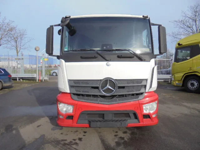 Mercedes-Benz Actros 2340 6X2 EUR 6 - Kuorma-auto alusta: kuva Mercedes-Benz Actros 2340 6X2 EUR 6 - Kuorma-auto alusta Mercedes-Benz Actros 2340 6X2 EUR 6 - Kuorma-auto alusta: kuva Mercedes-Benz Actros 2340 6X2 EUR 6 - Kuorma-auto alusta