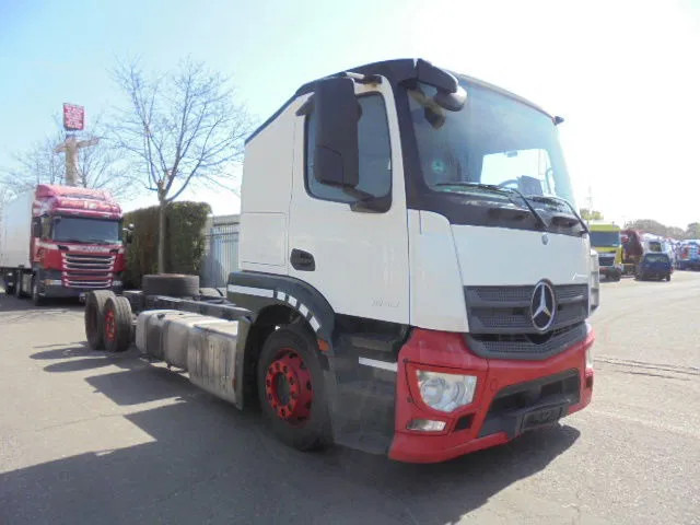 Mercedes-Benz Actros 2340 LL - Kuljetin kuorma-auto: kuva Mercedes-Benz Actros 2340 LL - Kuljetin kuorma-auto Mercedes-Benz Actros 2340 LL - Kuljetin kuorma-auto: kuva Mercedes-Benz Actros 2340 LL - Kuljetin kuorma-auto