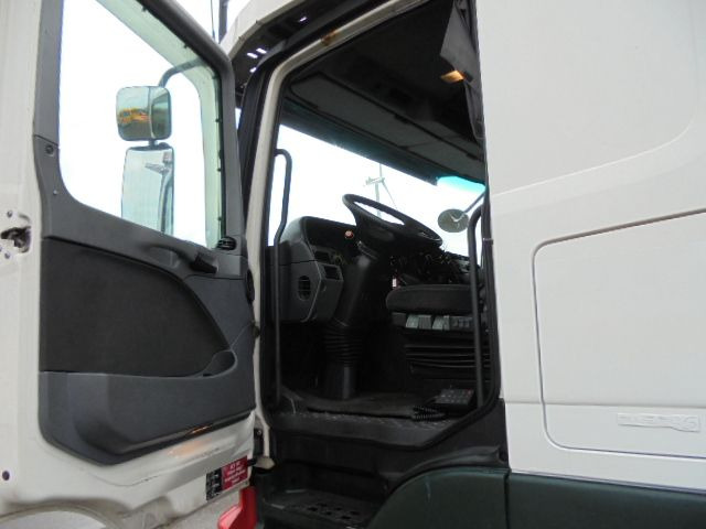 Mercedes-Benz Actros 2541 6X2 MIDLIFT - Kuljetin kuorma-auto: kuva Mercedes-Benz Actros 2541 6X2 MIDLIFT - Kuljetin kuorma-auto Mercedes-Benz Actros 2541 6X2 MIDLIFT - Kuljetin kuorma-auto: kuva Mercedes-Benz Actros 2541 6X2 MIDLIFT - Kuljetin kuorma-auto