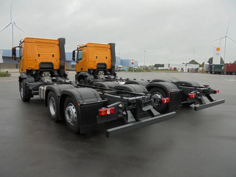 Mercedes-Benz Arocs AROCS 2848 6X2 - Kuorma-auto alusta: kuva Mercedes-Benz Arocs AROCS 2848 6X2 - Kuorma-auto alusta Mercedes-Benz Arocs AROCS 2848 6X2 - Kuorma-auto alusta: kuva Mercedes-Benz Arocs AROCS 2848 6X2 - Kuorma-auto alusta