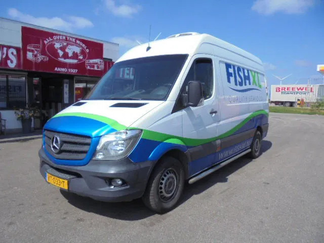 Mercedes-Benz Sprinter 313 FRIGO NL TRUCK - Kylmäauto: kuva Mercedes-Benz Sprinter 313 FRIGO NL TRUCK - Kylmäauto Mercedes-Benz Sprinter 313 FRIGO NL TRUCK - Kylmäauto: kuva Mercedes-Benz Sprinter 313 FRIGO NL TRUCK - Kylmäauto