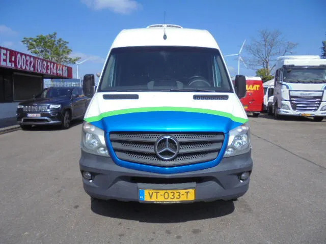 Mercedes-Benz Sprinter 313 FRIGO NL TRUCK - Kylmäauto: kuva Mercedes-Benz Sprinter 313 FRIGO NL TRUCK - Kylmäauto Mercedes-Benz Sprinter 313 FRIGO NL TRUCK - Kylmäauto: kuva Mercedes-Benz Sprinter 313 FRIGO NL TRUCK - Kylmäauto