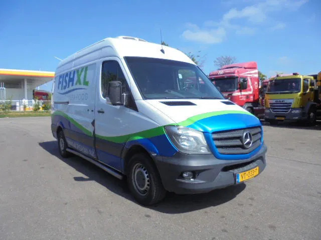 Mercedes-Benz Sprinter 313 FRIGO NL TRUCK - Kylmäauto: kuva Mercedes-Benz Sprinter 313 FRIGO NL TRUCK - Kylmäauto Mercedes-Benz Sprinter 313 FRIGO NL TRUCK - Kylmäauto: kuva Mercedes-Benz Sprinter 313 FRIGO NL TRUCK - Kylmäauto