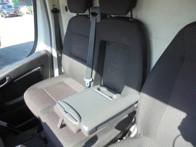 Pakettiauto Opel Movano L3H2 2.2L BLUE HDI 165: kuva Pakettiauto Opel Movano L3H2 2.2L BLUE HDI 165