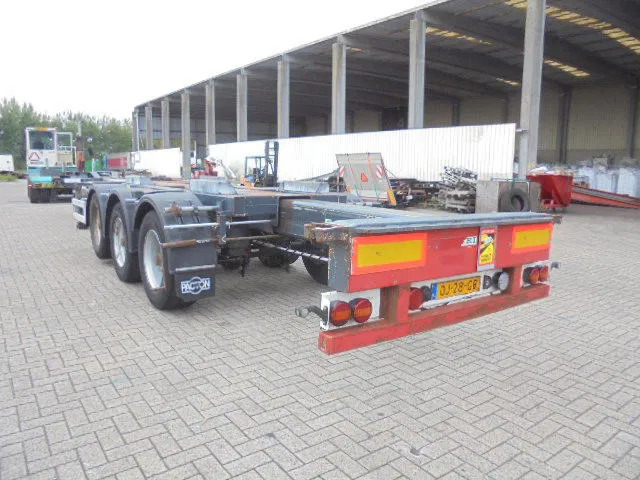 Pacton T3-010 NL KENTEKEN - Konttialus/ Vaihtokuormatilat puoliperävaunu: kuva Pacton T3-010 NL KENTEKEN - Konttialus/ Vaihtokuormatilat puoliperävaunu Pacton T3-010 NL KENTEKEN - Konttialus/ Vaihtokuormatilat puoliperävaunu: kuva Pacton T3-010 NL KENTEKEN - Konttialus/ Vaihtokuormatilat puoliperävaunu