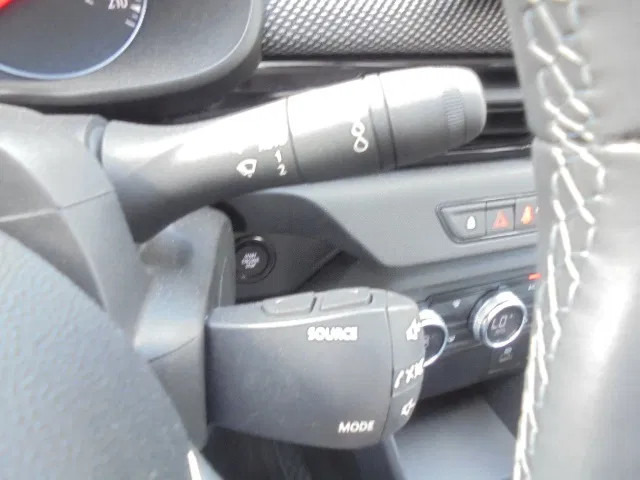 Uusi Sedan Renault Taliant 1.0 TURBO NEW TAX FREE: kuva Uusi Sedan Renault Taliant 1.0 TURBO NEW TAX FREE