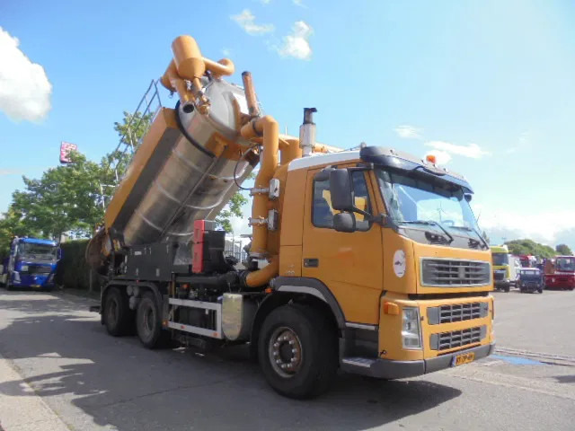 Terberg FM 1450 6X4 - Puhtaanpitoauto: kuva Terberg FM 1450 6X4 - Puhtaanpitoauto Terberg FM 1450 6X4 - Puhtaanpitoauto: kuva Terberg FM 1450 6X4 - Puhtaanpitoauto