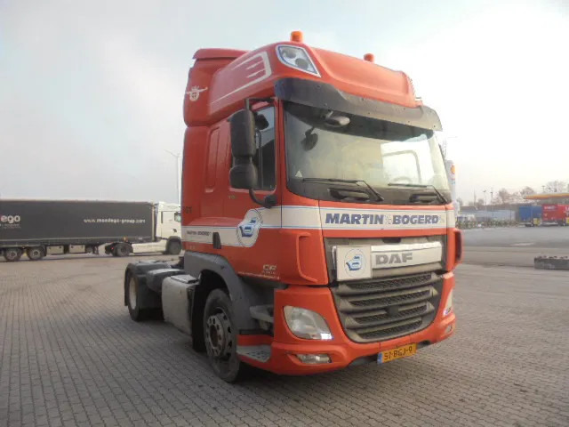 DAF CF 370 NL TRUCK - Vetopöytäauto: kuva DAF CF 370 NL TRUCK - Vetopöytäauto DAF CF 370 NL TRUCK - Vetopöytäauto: kuva DAF CF 370 NL TRUCK - Vetopöytäauto