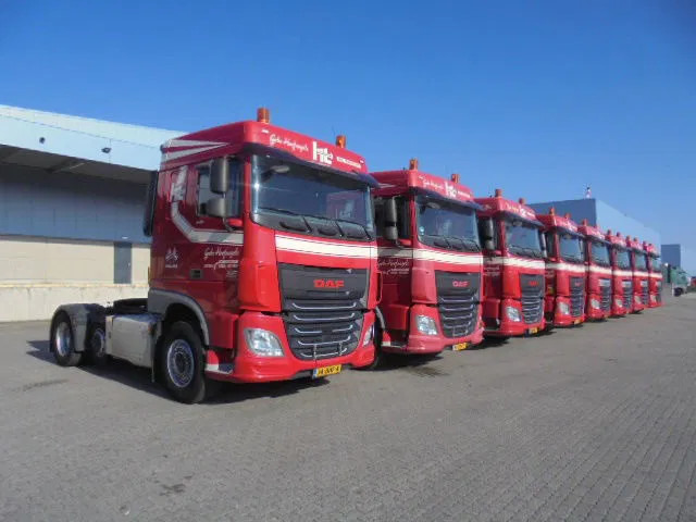 DAF XF 440 6X2 NL TRUCK 15X IN STOCK - Vetopöytäauto: kuva DAF XF 440 6X2 NL TRUCK 15X IN STOCK - Vetopöytäauto DAF XF 440 6X2 NL TRUCK 15X IN STOCK - Vetopöytäauto: kuva DAF XF 440 6X2 NL TRUCK 15X IN STOCK - Vetopöytäauto