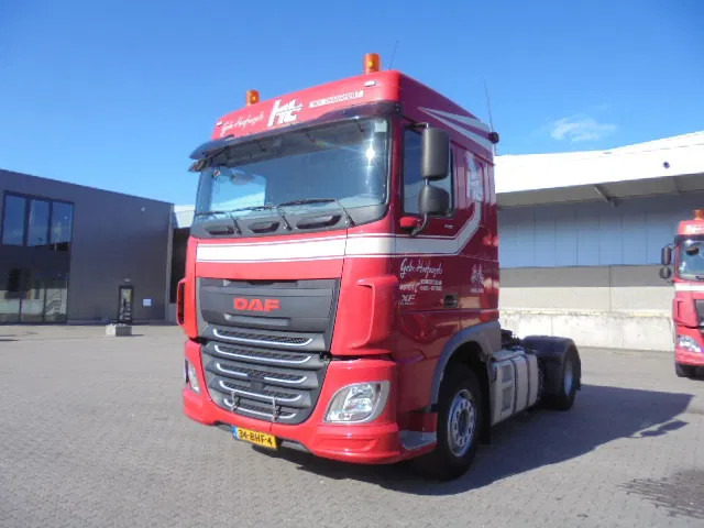 DAF XF 440 6X2 NL TRUCK - Vetopöytäauto: kuva DAF XF 440 6X2 NL TRUCK - Vetopöytäauto DAF XF 440 6X2 NL TRUCK - Vetopöytäauto: kuva DAF XF 440 6X2 NL TRUCK - Vetopöytäauto