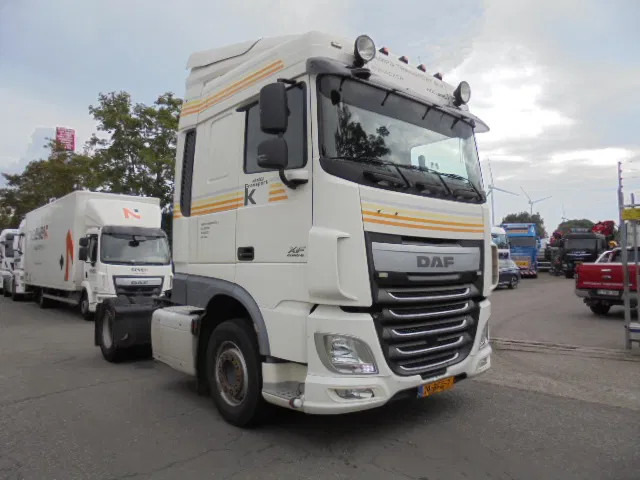 DAF XF 440 EUR6 - Vetopöytäauto: kuva DAF XF 440 EUR6 - Vetopöytäauto DAF XF 440 EUR6 - Vetopöytäauto: kuva DAF XF 440 EUR6 - Vetopöytäauto