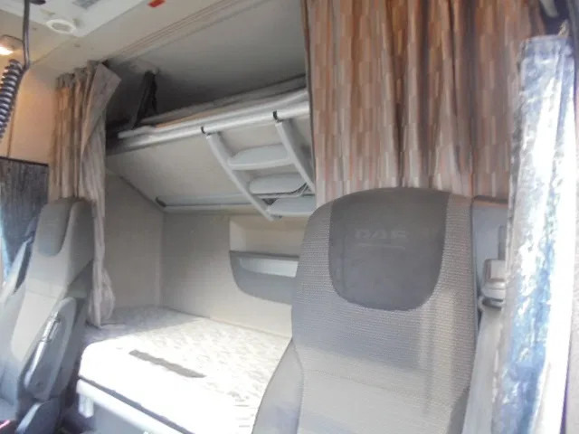 Vetopöytäauto DAF XF 440 FT NL TRUCK: kuva Vetopöytäauto DAF XF 440 FT NL TRUCK