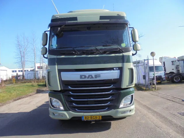 DAF XF 440 NL TRUCK - Vetopöytäauto: kuva DAF XF 440 NL TRUCK - Vetopöytäauto DAF XF 440 NL TRUCK - Vetopöytäauto: kuva DAF XF 440 NL TRUCK - Vetopöytäauto