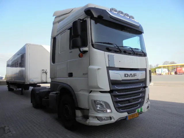 DAF XF 450 - Vetopöytäauto: kuva DAF XF 450 - Vetopöytäauto DAF XF 450 - Vetopöytäauto: kuva DAF XF 450 - Vetopöytäauto
