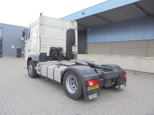 Vetopöytäauto DAF XF 460 FT NL TRUCK: kuva Vetopöytäauto DAF XF 460 FT NL TRUCK