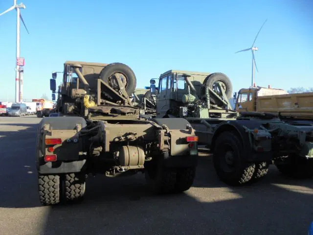 DAF YA YTV 2300 4X4 +WSK 10 UNITS IN STOCK - Vetopöytäauto: kuva DAF YA YTV 2300 4X4 +WSK 10 UNITS IN STOCK - Vetopöytäauto DAF YA YTV 2300 4X4 +WSK 10 UNITS IN STOCK - Vetopöytäauto: kuva DAF YA YTV 2300 4X4 +WSK 10 UNITS IN STOCK - Vetopöytäauto