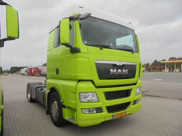 MAN TGX 18.400 COMPRESSOR + HYDRO NL TRUCK - Vetopöytäauto: kuva MAN TGX 18.400 COMPRESSOR + HYDRO NL TRUCK - Vetopöytäauto MAN TGX 18.400 COMPRESSOR + HYDRO NL TRUCK - Vetopöytäauto: kuva MAN TGX 18.400 COMPRESSOR + HYDRO NL TRUCK - Vetopöytäauto