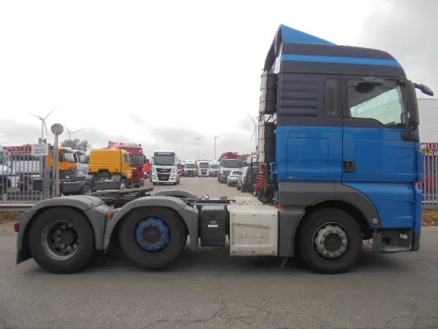 MAN TGX 26.440 XL - Vetopöytäauto: kuva MAN TGX 26.440 XL - Vetopöytäauto MAN TGX 26.440 XL - Vetopöytäauto: kuva MAN TGX 26.440 XL - Vetopöytäauto