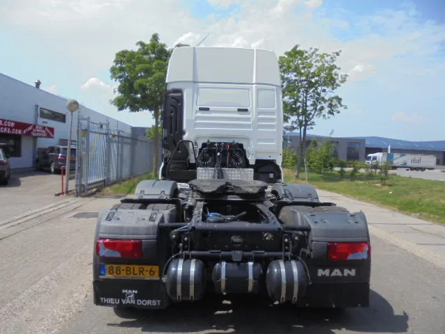 Vetopöytäauto MAN TGX 26.500 XXL SMART TACHO NL TRUCK TUV -03-2026: kuva Vetopöytäauto MAN TGX 26.500 XXL SMART TACHO NL TRUCK TUV -03-2026