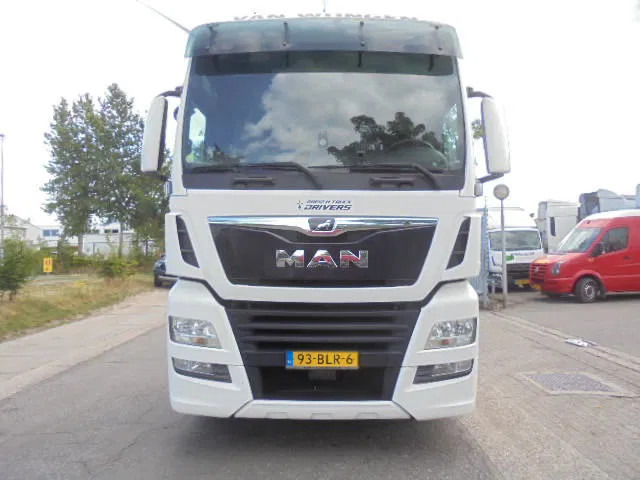 MAN TGX 26.500 XXL TUV APK 03-26 NL TRUCK 16X IN STOCK - Vetopöytäauto: kuva MAN TGX 26.500 XXL TUV APK 03-26 NL TRUCK 16X IN STOCK - Vetopöytäauto MAN TGX 26.500 XXL TUV APK 03-26 NL TRUCK 16X IN STOCK - Vetopöytäauto: kuva MAN TGX 26.500 XXL TUV APK 03-26 NL TRUCK 16X IN STOCK - Vetopöytäauto