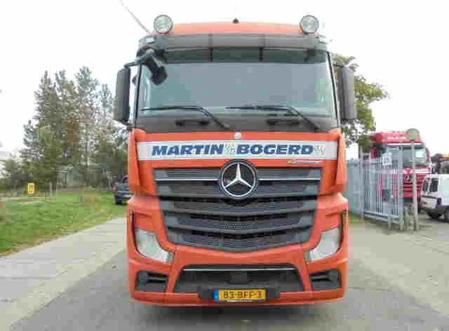 Mercedes-Benz Actros 1840 EURO 6 - Vetopöytäauto: kuva Mercedes-Benz Actros 1840 EURO 6 - Vetopöytäauto Mercedes-Benz Actros 1840 EURO 6 - Vetopöytäauto: kuva Mercedes-Benz Actros 1840 EURO 6 - Vetopöytäauto