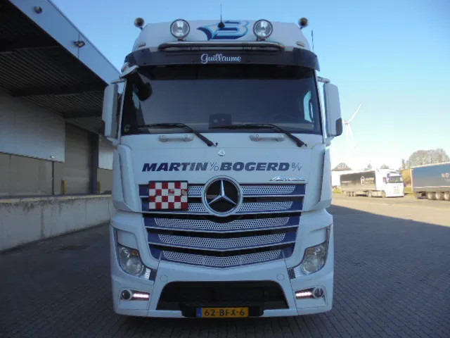 Mercedes-Benz Actros 1842 LS NL TRUCK - Vetopöytäauto: kuva Mercedes-Benz Actros 1842 LS NL TRUCK - Vetopöytäauto Mercedes-Benz Actros 1842 LS NL TRUCK - Vetopöytäauto: kuva Mercedes-Benz Actros 1842 LS NL TRUCK - Vetopöytäauto