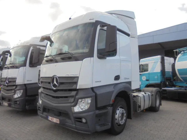 Mercedes-Benz Actros 1943 BELGIUM REGISTRATION TUV 05-2026 - Vetopöytäauto: kuva Mercedes-Benz Actros 1943 BELGIUM REGISTRATION TUV 05-2026 - Vetopöytäauto Mercedes-Benz Actros 1943 BELGIUM REGISTRATION TUV 05-2026 - Vetopöytäauto: kuva Mercedes-Benz Actros 1943 BELGIUM REGISTRATION TUV 05-2026 - Vetopöytäauto