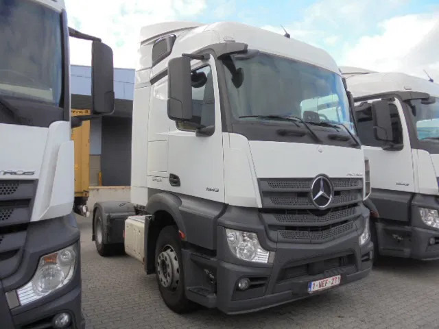Mercedes-Benz Actros 1943 BELGIUM REGISTRATION TUV 05-2026 - Vetopöytäauto: kuva Mercedes-Benz Actros 1943 BELGIUM REGISTRATION TUV 05-2026 - Vetopöytäauto Mercedes-Benz Actros 1943 BELGIUM REGISTRATION TUV 05-2026 - Vetopöytäauto: kuva Mercedes-Benz Actros 1943 BELGIUM REGISTRATION TUV 05-2026 - Vetopöytäauto