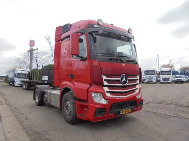 Mercedes-Benz Actros 2543 6X2 + HYDRAULIC - Vetopöytäauto: kuva Mercedes-Benz Actros 2543 6X2 + HYDRAULIC - Vetopöytäauto Mercedes-Benz Actros 2543 6X2 + HYDRAULIC - Vetopöytäauto: kuva Mercedes-Benz Actros 2543 6X2 + HYDRAULIC - Vetopöytäauto