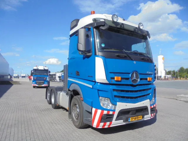 Mercedes-Benz Actros 2648 6X2 NL TRUCK - Vetopöytäauto: kuva Mercedes-Benz Actros 2648 6X2 NL TRUCK - Vetopöytäauto Mercedes-Benz Actros 2648 6X2 NL TRUCK - Vetopöytäauto: kuva Mercedes-Benz Actros 2648 6X2 NL TRUCK - Vetopöytäauto
