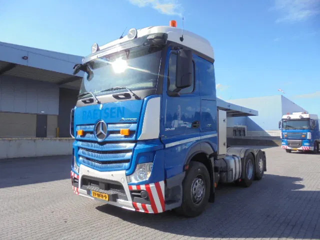 Mercedes-Benz Actros 2648 6X2 NL TRUCK - Vetopöytäauto: kuva Mercedes-Benz Actros 2648 6X2 NL TRUCK - Vetopöytäauto Mercedes-Benz Actros 2648 6X2 NL TRUCK - Vetopöytäauto: kuva Mercedes-Benz Actros 2648 6X2 NL TRUCK - Vetopöytäauto