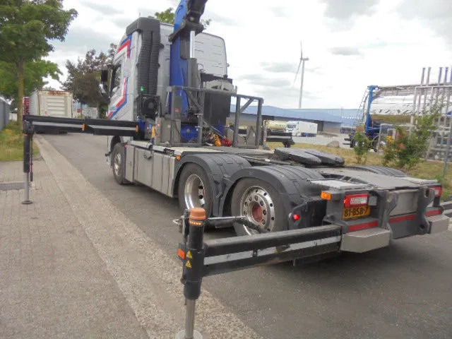 Volvo FH 420 6X2 NL TRUCK - Vetopöytäauto: kuva Volvo FH 420 6X2 NL TRUCK - Vetopöytäauto Volvo FH 420 6X2 NL TRUCK - Vetopöytäauto: kuva Volvo FH 420 6X2 NL TRUCK - Vetopöytäauto