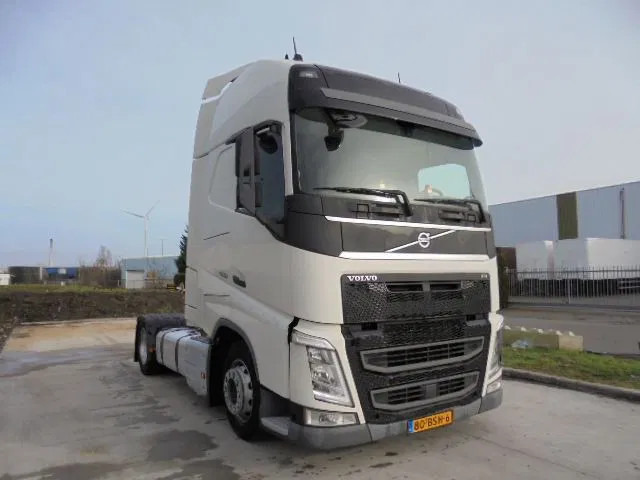 Volvo FH 420 MEGA NL TRUCK APK /TUV 01-05-2026 - Vetopöytäauto: kuva Volvo FH 420 MEGA NL TRUCK APK /TUV 01-05-2026 - Vetopöytäauto Volvo FH 420 MEGA NL TRUCK APK /TUV 01-05-2026 - Vetopöytäauto: kuva Volvo FH 420 MEGA NL TRUCK APK /TUV 01-05-2026 - Vetopöytäauto