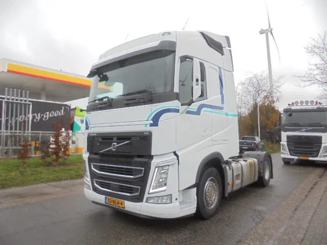 Volvo FH 420 NL TRUCK APK 09-26 - Vetopöytäauto: kuva Volvo FH 420 NL TRUCK APK 09-26 - Vetopöytäauto Volvo FH 420 NL TRUCK APK 09-26 - Vetopöytäauto: kuva Volvo FH 420 NL TRUCK APK 09-26 - Vetopöytäauto