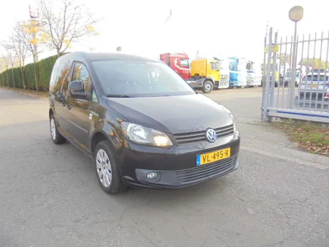 Volkswagen Caddy TD1 BLUEMOTION - Pieni pakettiauto: kuva Volkswagen Caddy TD1 BLUEMOTION - Pieni pakettiauto Volkswagen Caddy TD1 BLUEMOTION - Pieni pakettiauto: kuva Volkswagen Caddy TD1 BLUEMOTION - Pieni pakettiauto
