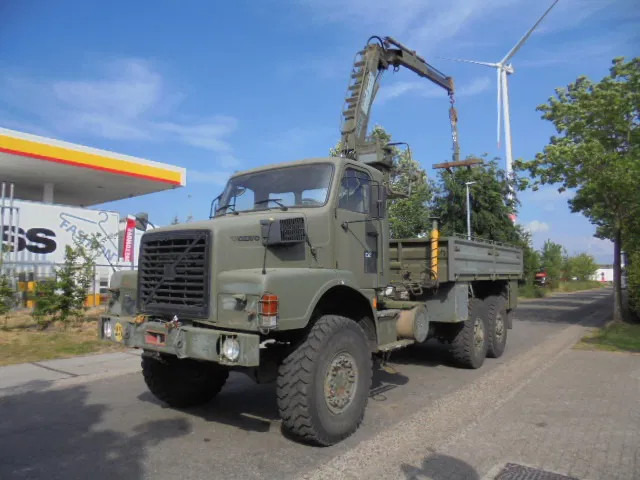 Volvo N 10 6X6 L + FASSI - Lava-kuorma-auto, Nosturiauto: kuva Volvo N 10 6X6 L + FASSI - Lava-kuorma-auto, Nosturiauto Volvo N 10 6X6 L + FASSI - Lava-kuorma-auto, Nosturiauto: kuva Volvo N 10 6X6 L + FASSI - Lava-kuorma-auto, Nosturiauto