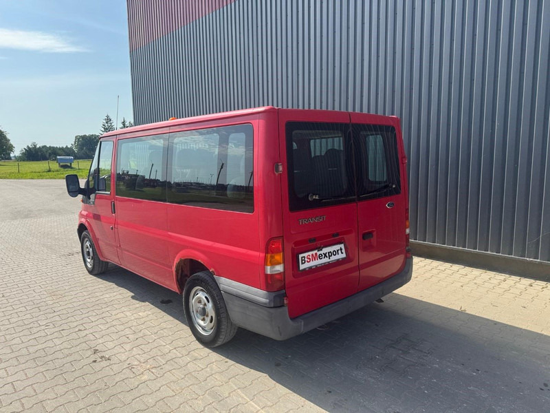 Ford Transit, 9 seeter - Minibussi, Pikkubussi: kuva Ford Transit, 9 seeter - Minibussi, Pikkubussi Ford Transit, 9 seeter - Minibussi, Pikkubussi: kuva Ford Transit, 9 seeter - Minibussi, Pikkubussi