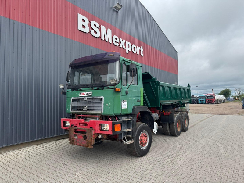 MAN 27.402, 6x6 - Kippiauto kuorma-auto: kuva MAN 27.402, 6x6 - Kippiauto kuorma-auto MAN 27.402, 6x6 - Kippiauto kuorma-auto: kuva MAN 27.402, 6x6 - Kippiauto kuorma-auto