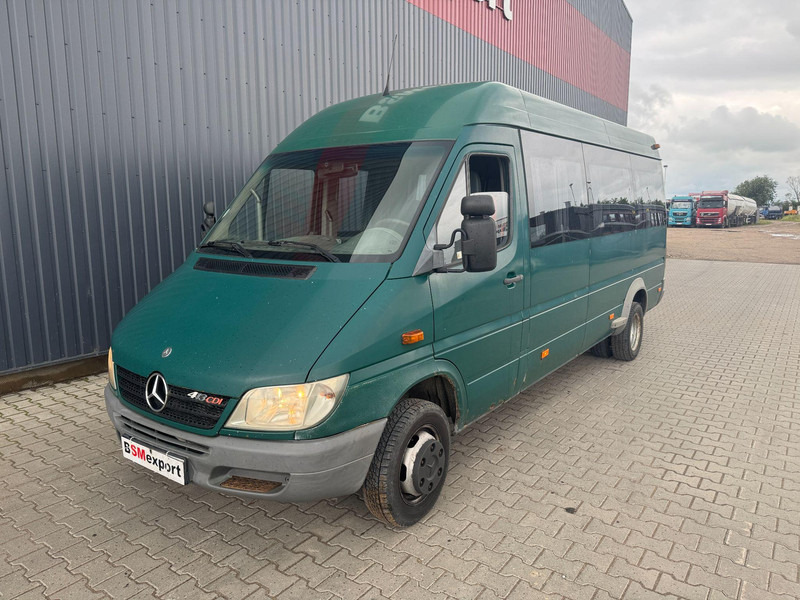 Mercedes-Benz 413 CDI 20 seats - Minibussi, Pikkubussi: kuva Mercedes-Benz 413 CDI 20 seats - Minibussi, Pikkubussi Mercedes-Benz 413 CDI 20 seats - Minibussi, Pikkubussi: kuva Mercedes-Benz 413 CDI 20 seats - Minibussi, Pikkubussi