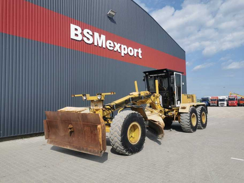 O & K F206 6x6 - Tiehöylä: kuva O & K F206 6x6 - Tiehöylä O & K F206 6x6 - Tiehöylä: kuva O & K F206 6x6 - Tiehöylä