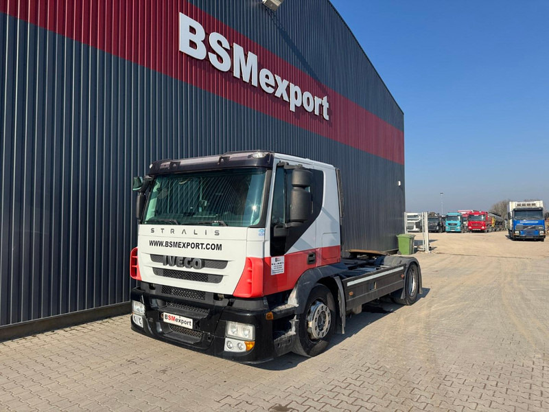 Iveco Stralis 440s42 - Vetopöytäauto: kuva Iveco Stralis 440s42 - Vetopöytäauto Iveco Stralis 440s42 - Vetopöytäauto: kuva Iveco Stralis 440s42 - Vetopöytäauto