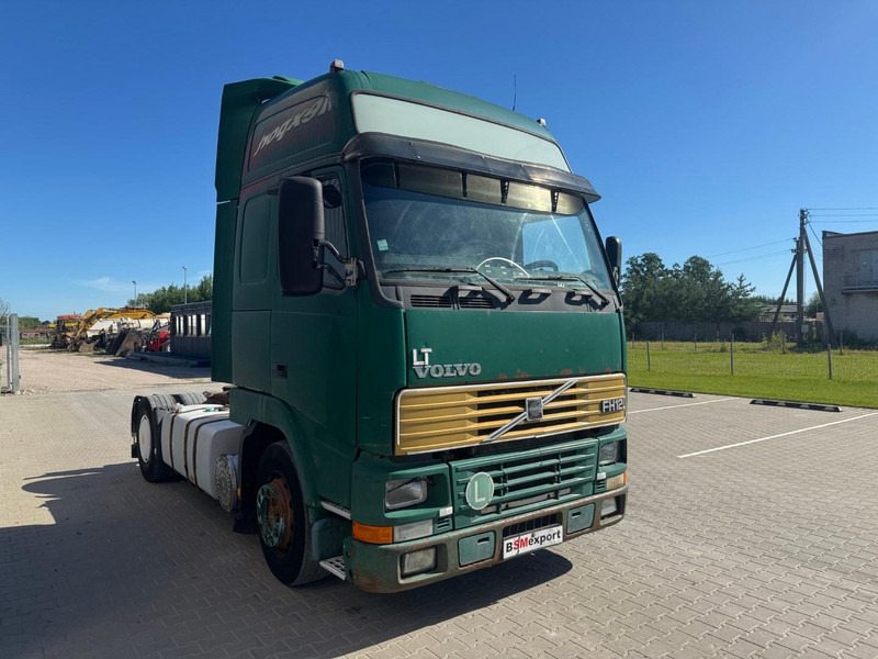 Volvo FH 12.420 - Vetopöytäauto: kuva Volvo FH 12.420 - Vetopöytäauto Volvo FH 12.420 - Vetopöytäauto: kuva Volvo FH 12.420 - Vetopöytäauto