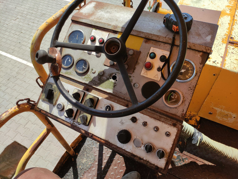 Asfalttilevittimet Vögele SUPER 1502 wheel asphalt paver: kuva Asfalttilevittimet Vögele SUPER 1502 wheel asphalt paver Asfalttilevittimet Vögele SUPER 1502 wheel asphalt paver: kuva Asfalttilevittimet Vögele SUPER 1502 wheel asphalt paver